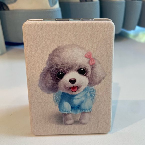 Accessories - Dog/Puppy Compact Mirror NEW